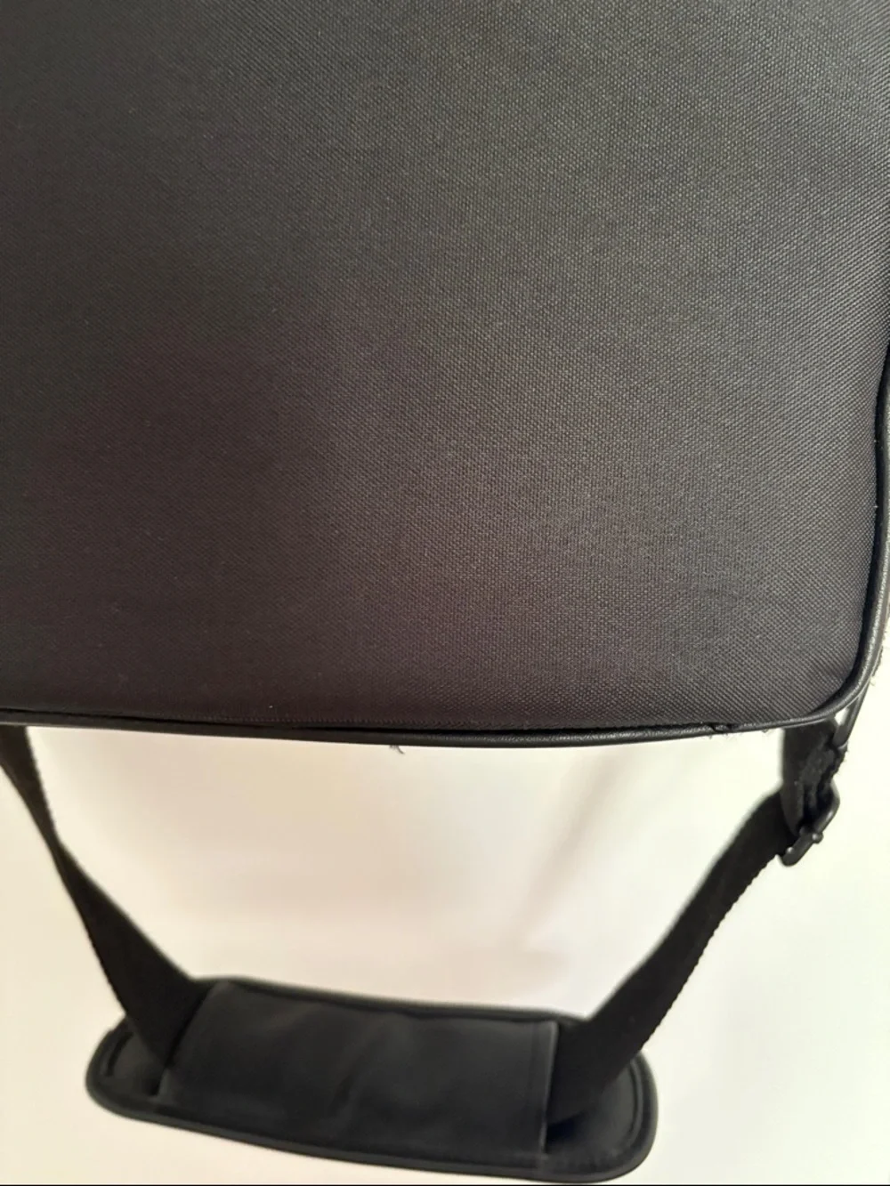 BEIS North to South Bag with Front Zip Pocket